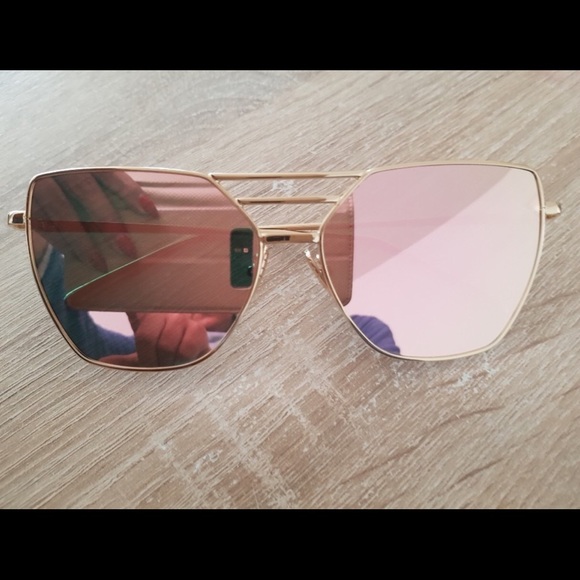 😍RETRO CAT EYE SUNGLASSES 😍 - Picture 5 of 6